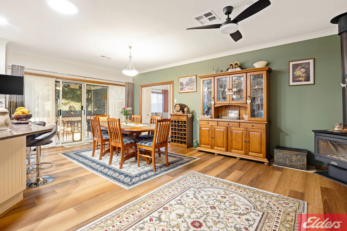 32 George Angas Drive — photo 18 of 30