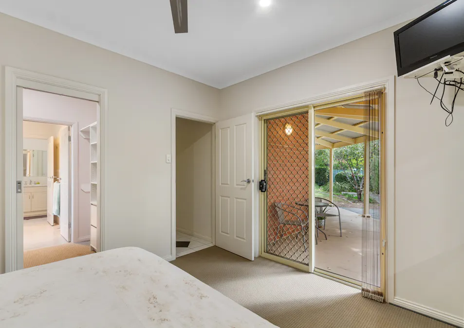 1 Trezise Way, Clare, SA, 5453 - Image 16