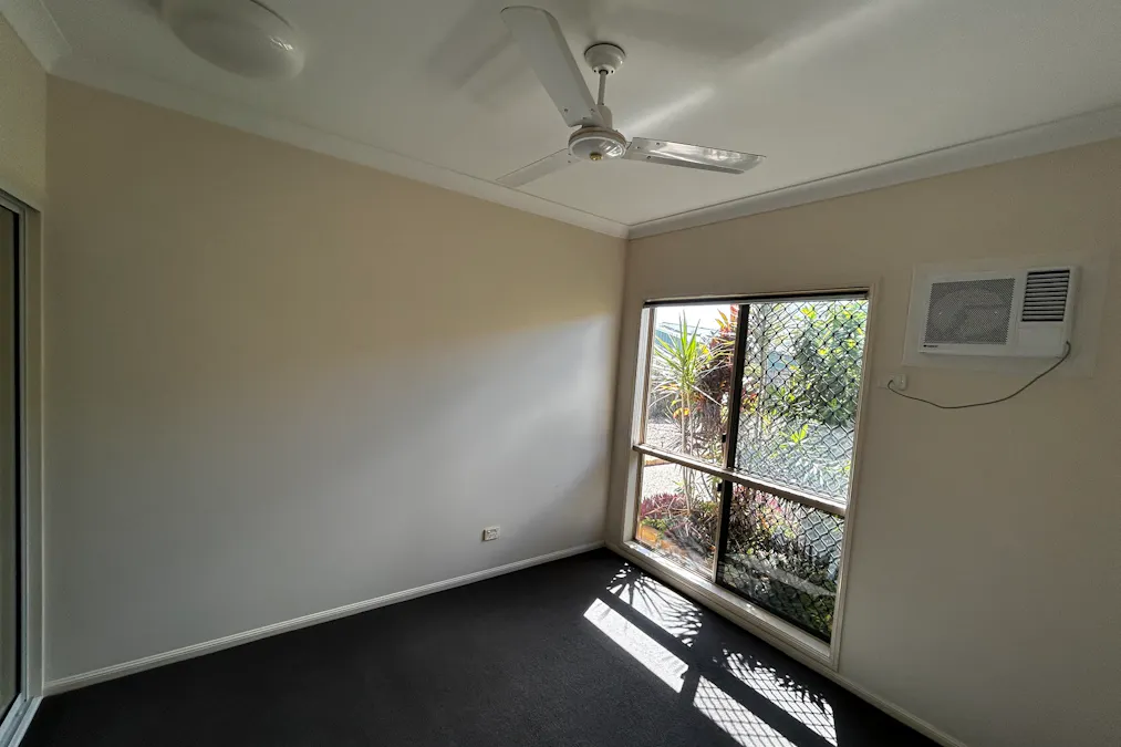 2/120-122 Robertson Street, Railway Estate, QLD, 4810 - Image 7