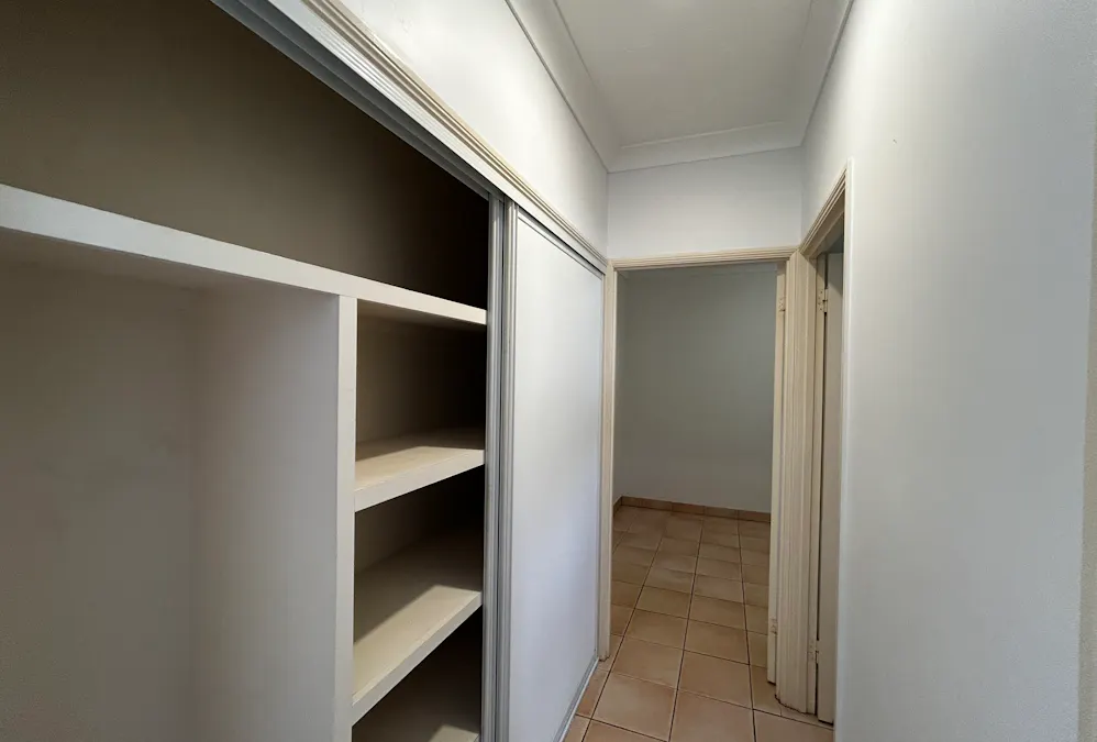 2/120-122 Robertson Street, Railway Estate, QLD, 4810 - Image 11