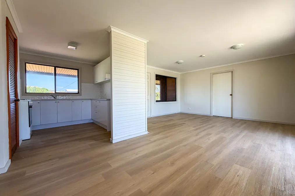 6 Kimba Road, Cowell, SA, 5602 - Image 4