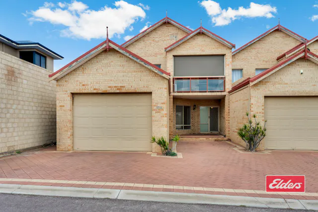 10A/323-325 Willcock Drive — photo from Elders Real Estate Western Australia