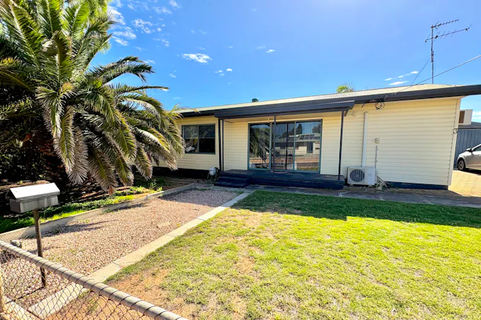 3 Borlase Street, Ceduna, SA, 5690 - Image 1