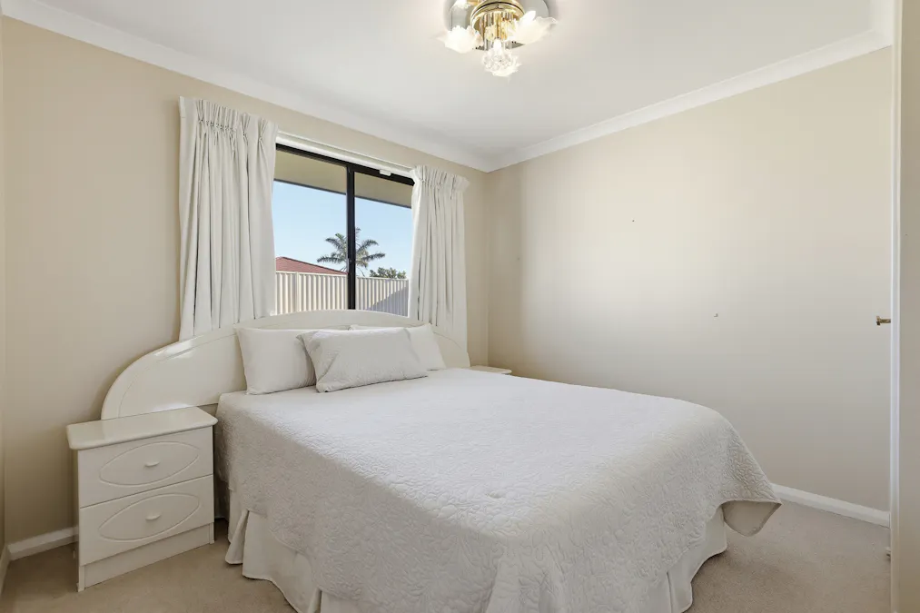 23 St Raphael Crescent, Port Kennedy, WA, 6172 - Image 14