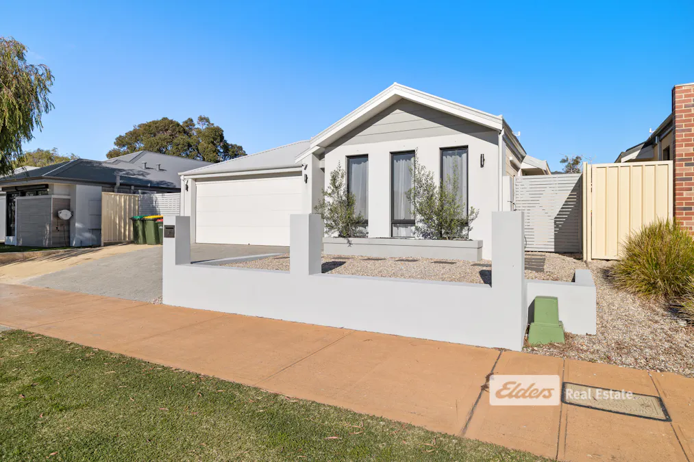 57 Illawarra Drive, Eaton, WA, 6232 - Image 2