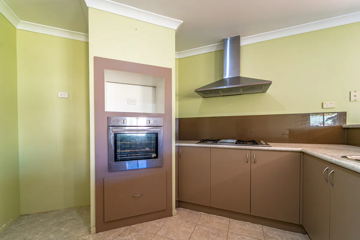27 Mulloway Place — photo 15 of 23