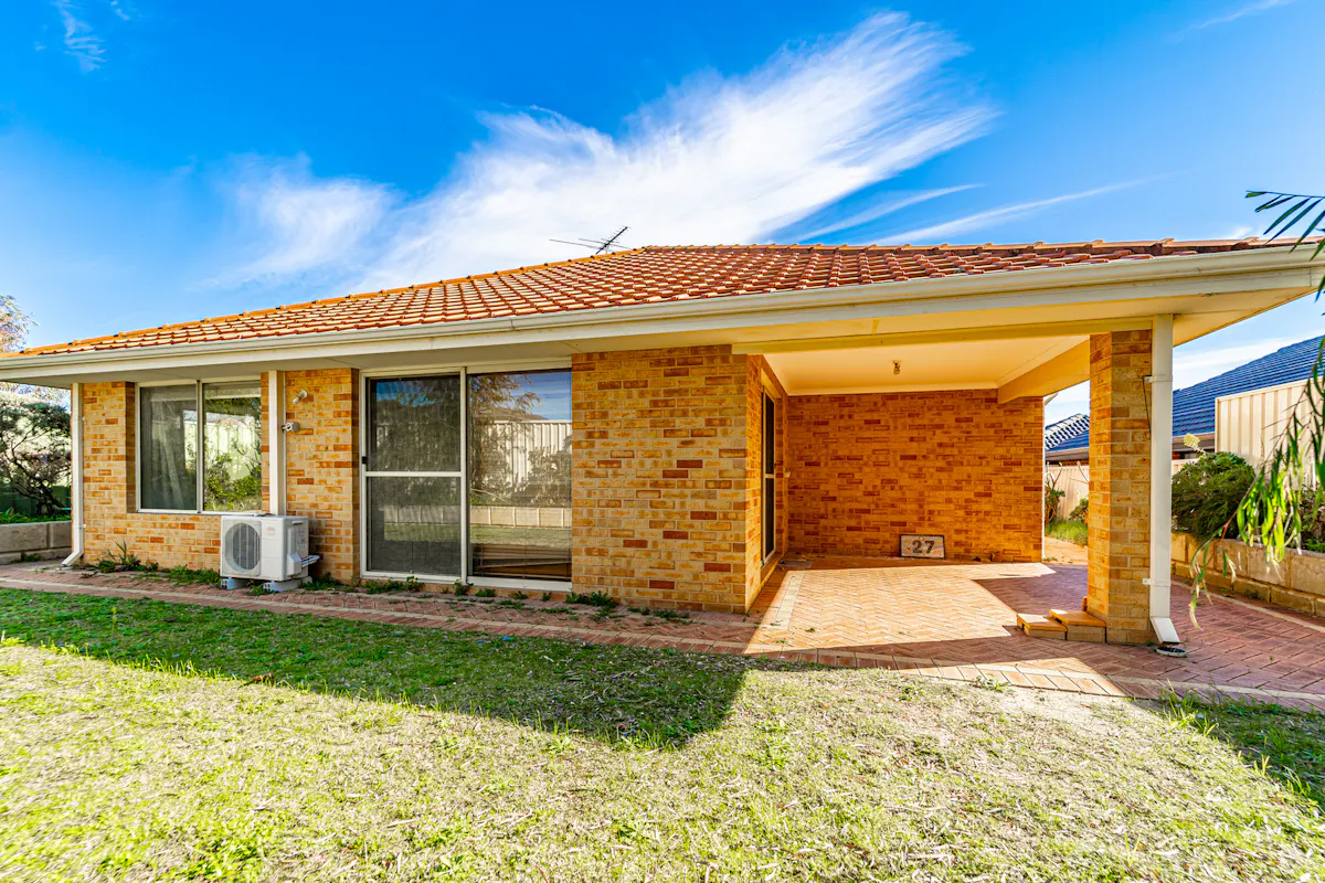 27 Mulloway Place — photo 21 of 23