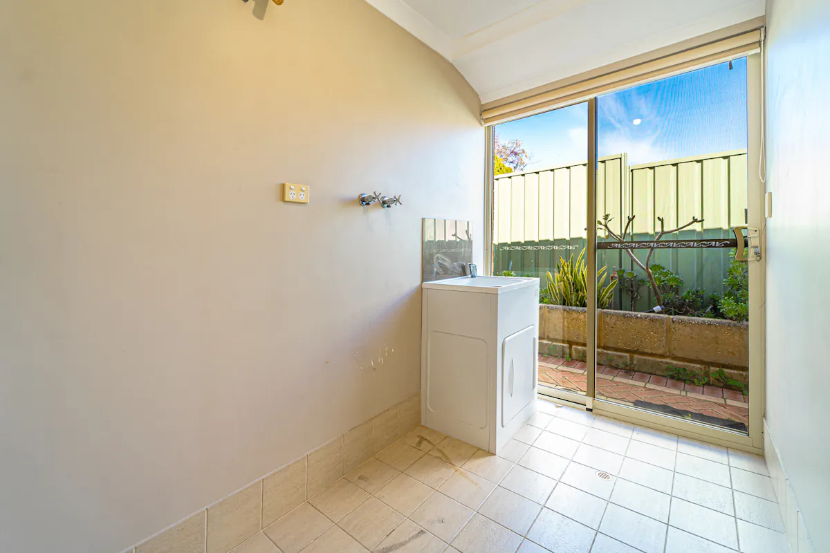 27 Mulloway Place — photo 12 of 23