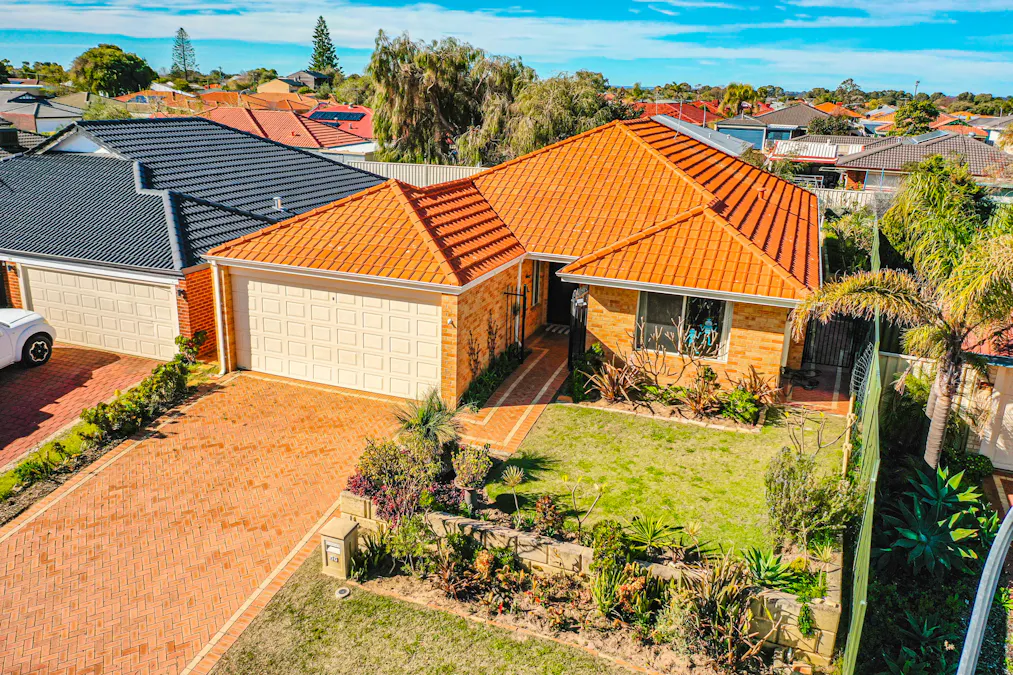 27 Mulloway Place, Warnbro, WA, 6169 - Image 1