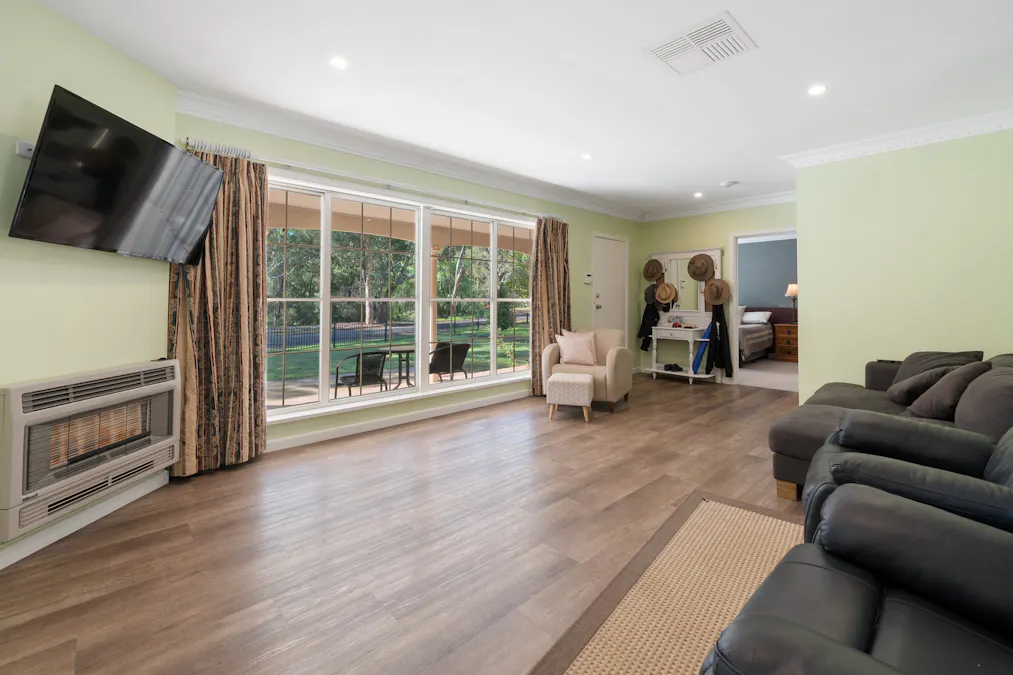 3 Creek Drive, Euroa, VIC, 3666 - Image 2