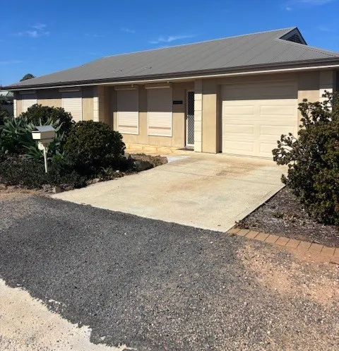 1/6 Humphrey Street, Balaklava, SA, 5461 - Image 1