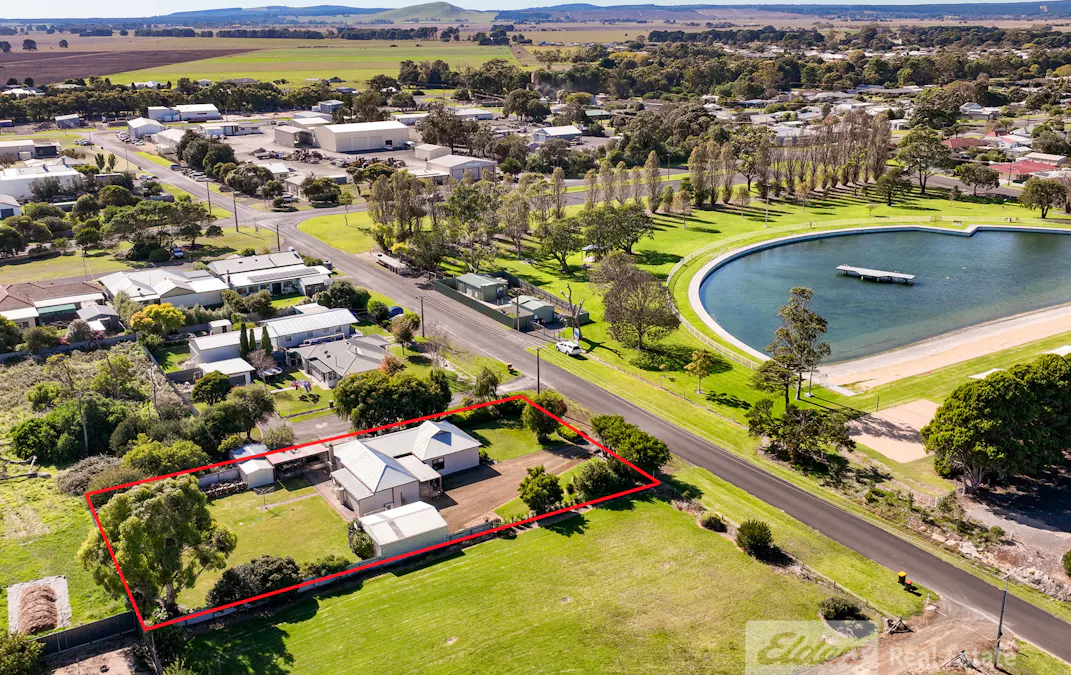 8 Battye Street, Millicent, SA, 5280 - Image 20