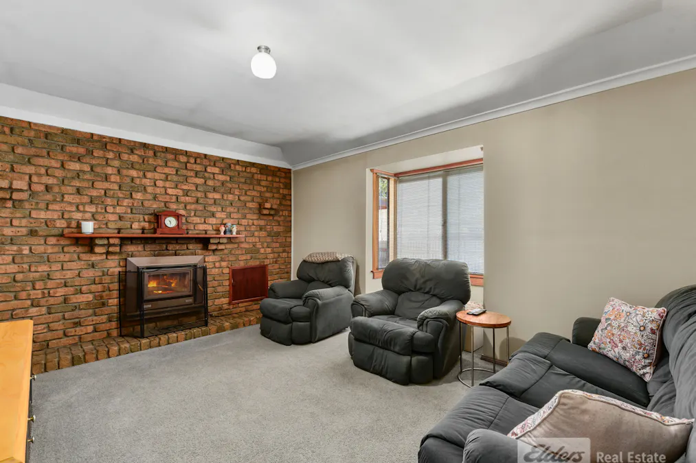 8 Battye Street, Millicent, SA, 5280 - Image 11