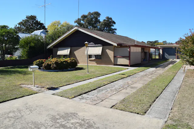78 Peel Street — photo from Elders Real Estate Corporate Sales Office Albury