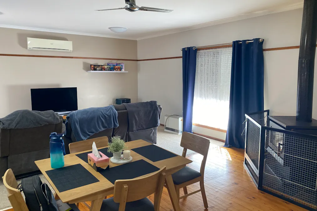 8 Alamein Avenue, Warracknabeal, VIC, 3393 - Image 4