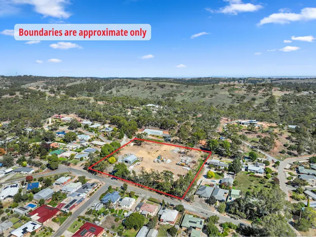 17 West Terrace — photo from Elders Real Estate Clare Valley and Balaklava