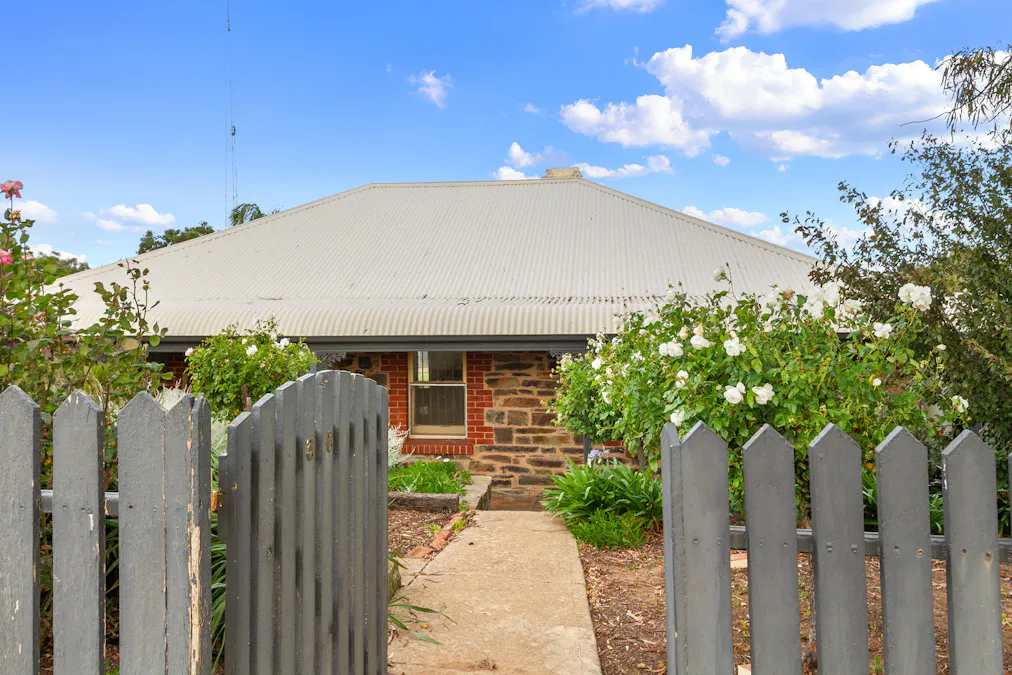 36 Paxton Terrace, Burra, SA, 5417 - Image 3