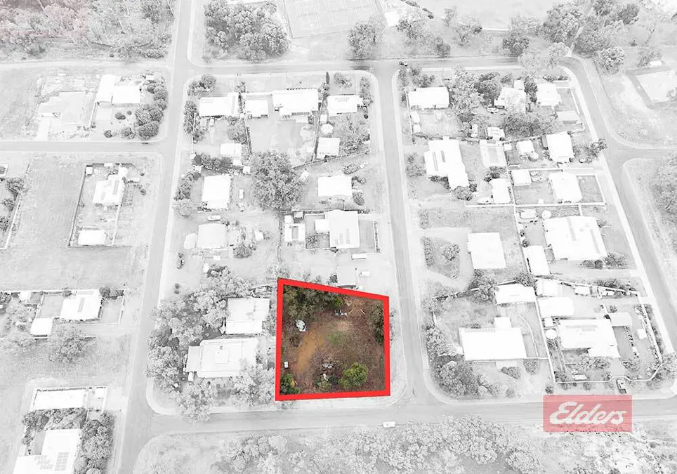 12 Cheetaning Street, Wandering, WA, 6308 - Image 25