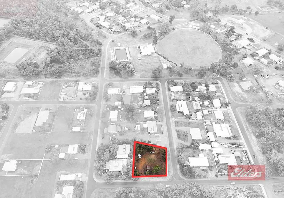 12 Cheetaning Street, Wandering, WA, 6308 - Image 27