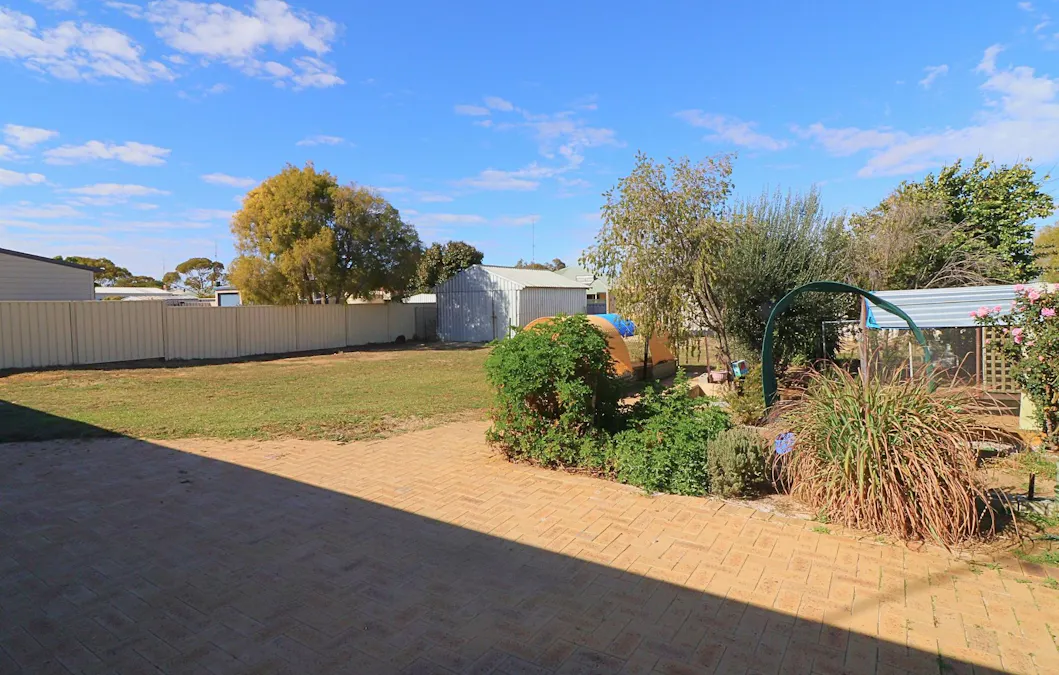 15 Shields Crescent, Wongan Hills, WA, 6603 - Image 15