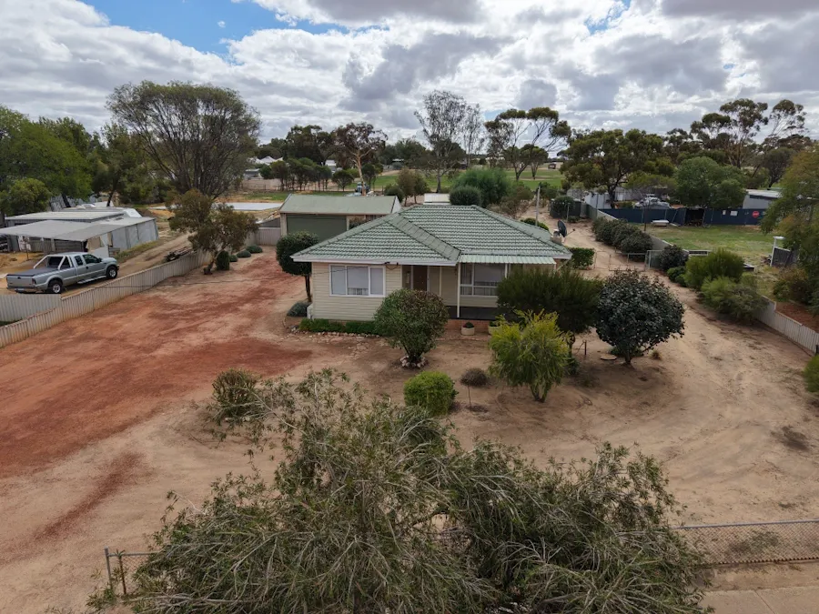 35 Jennaberring Road, Quairading, WA, 6383 - Image 32