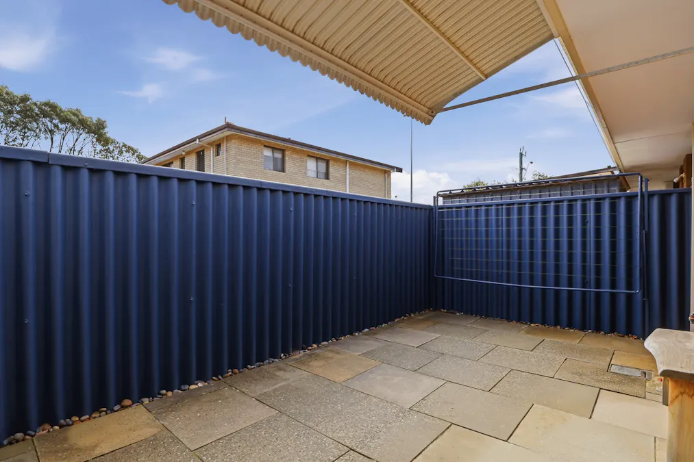 4/10 Hefron Street, Rockingham, WA, 6168 - Image 12