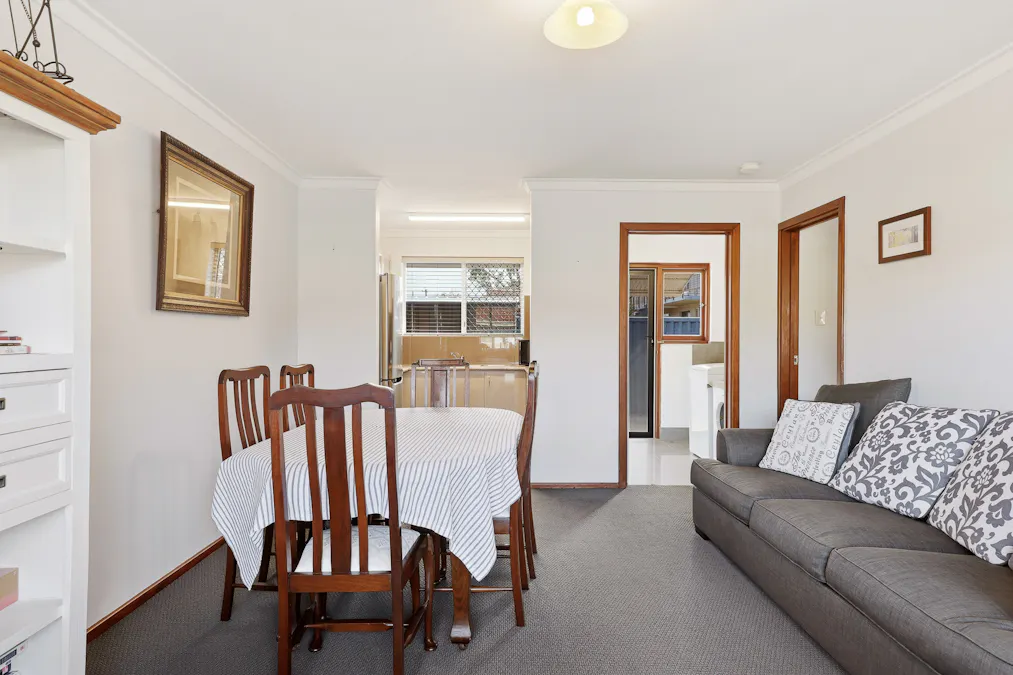 4/10 Hefron Street, Rockingham, WA, 6168 - Image 5