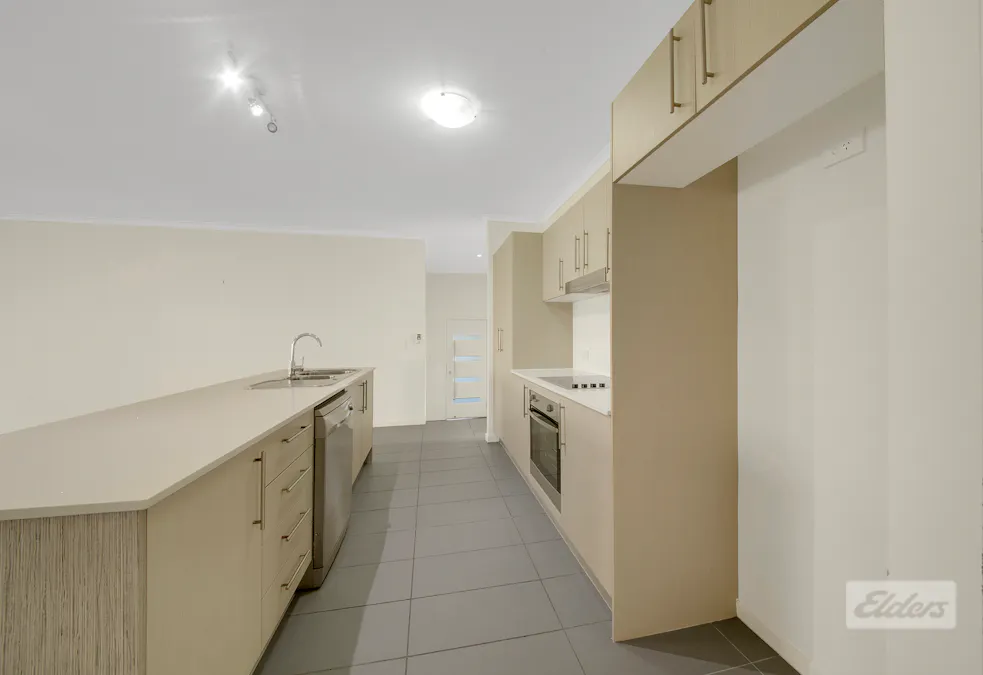 7 Wentworth Place, Glen Eden, QLD, 4680 - Image 4