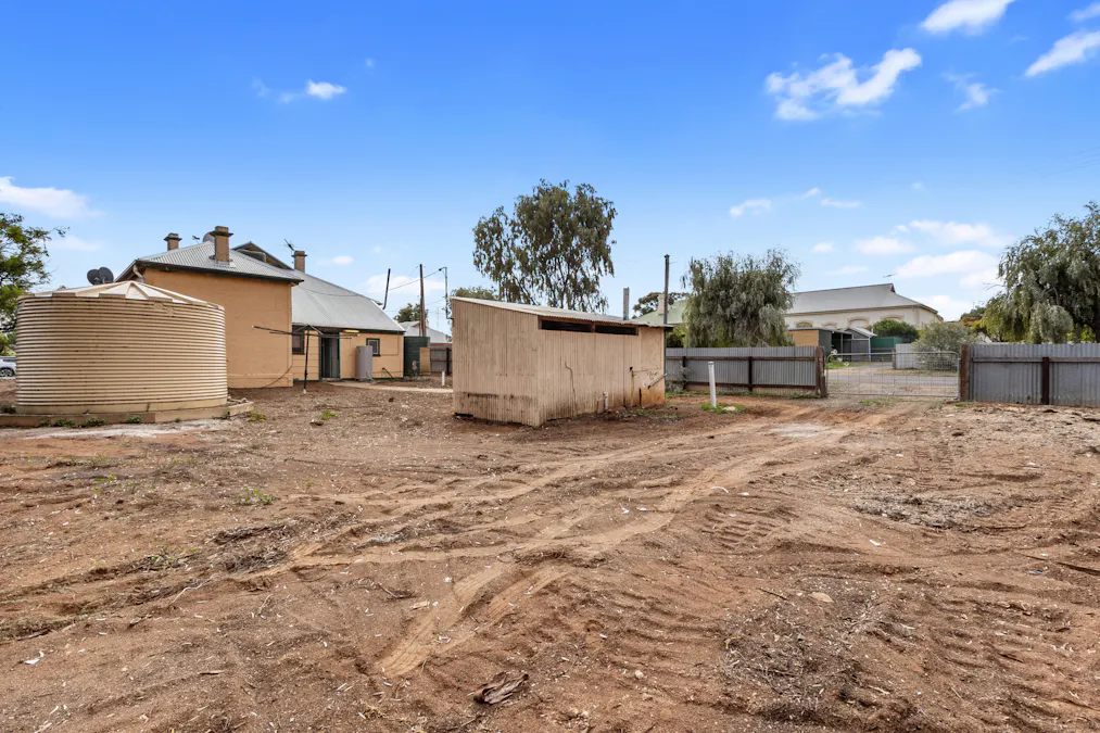 28 Commercial Street, Robertstown, SA, 5381 - Image 3