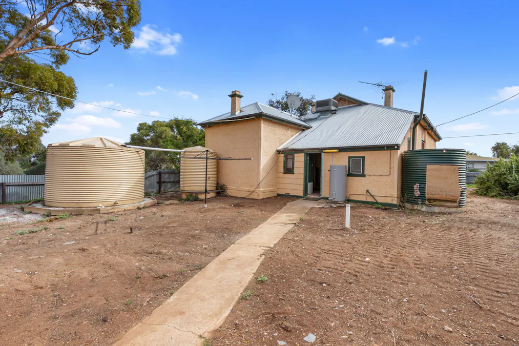 28 Commercial Street, Robertstown, SA, 5381 - Image 13