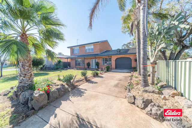 22 Oxley Circle — photo from Elders Real Estate Dubbo