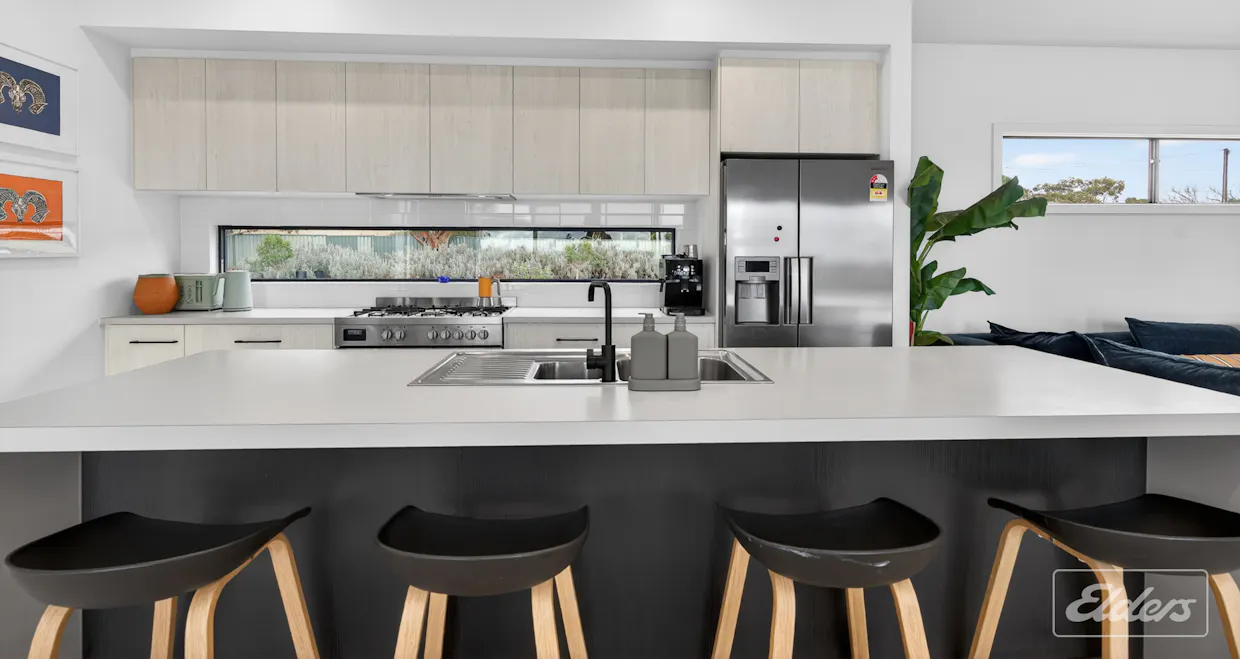24 Mentone Road East, Chiton, SA, 5211 - Image 6