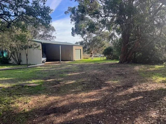 6 Pioneer Street, Hamilton, VIC, 3300 - Image 12
