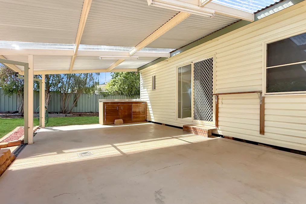 14 Kookaburra Street, Parkes, NSW, 2870 - Image 9