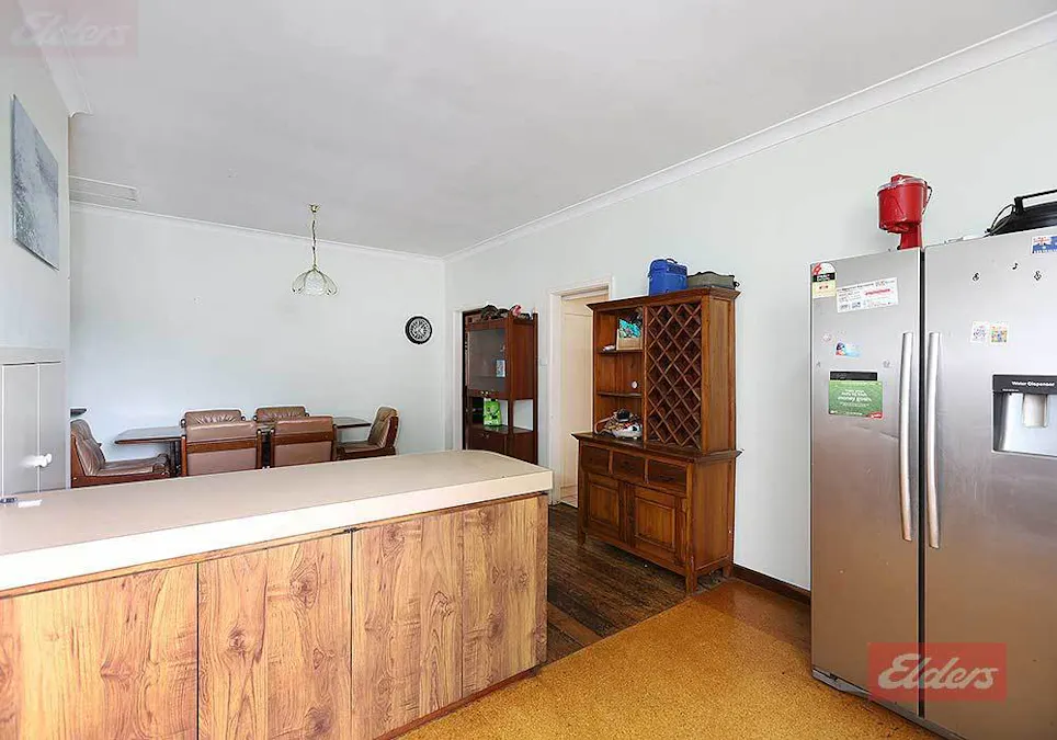 34 Felspar Street, Narrogin, WA, 6312 - Image 4