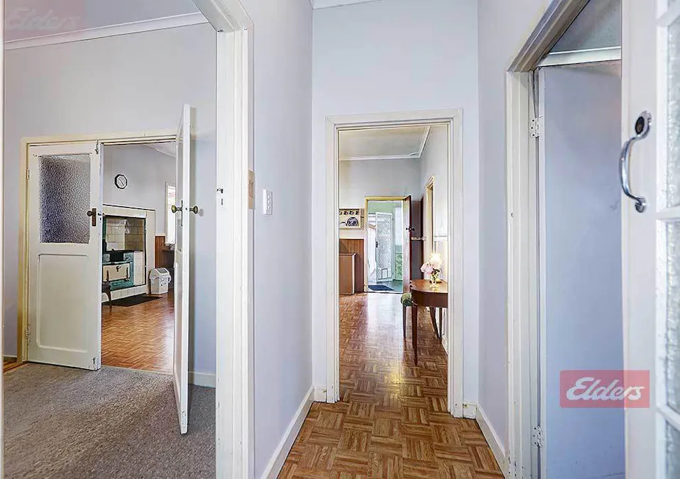 5 Pitt Street, Narrogin, WA, 6312 - Image 9
