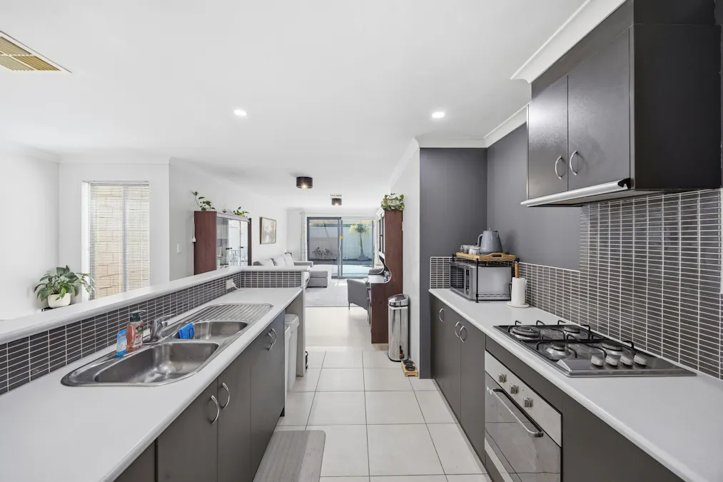9/13 Jubilee Road, Glen Iris, WA, 6230 - Image 2