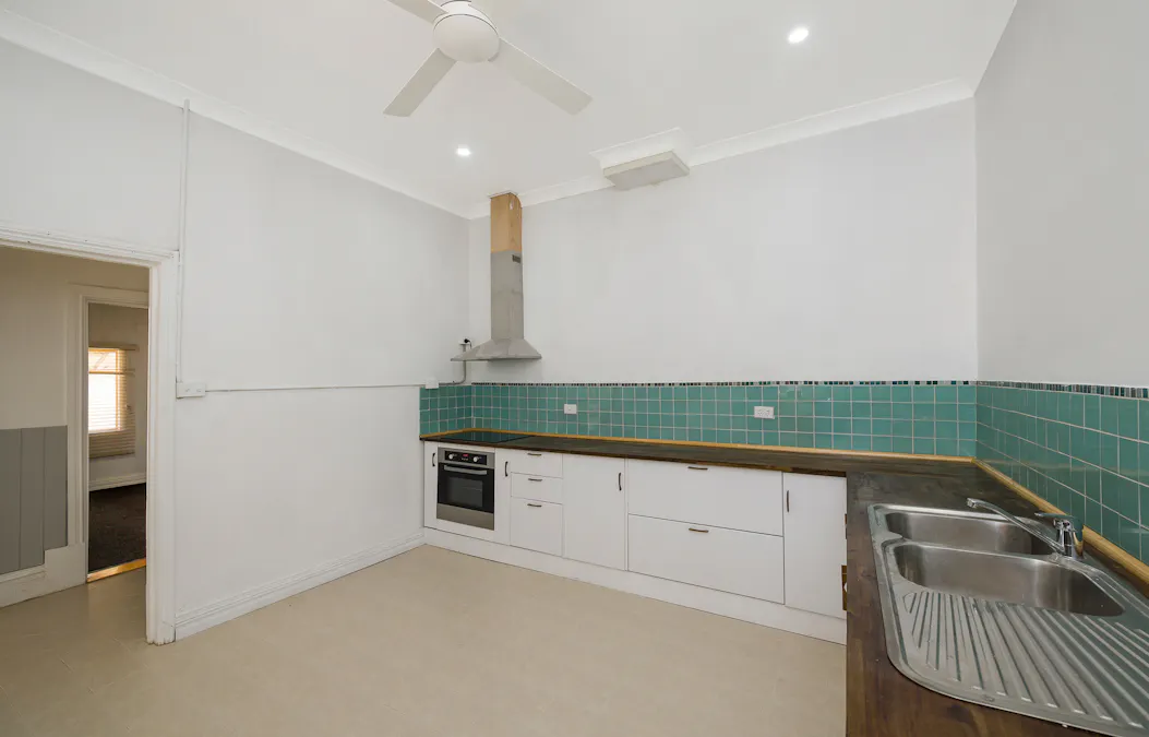 14 Esperance Street, Northam, WA, 6401 - Image 12
