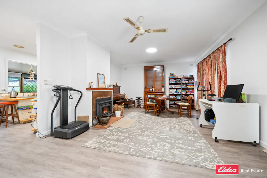 13 Watson Avenue, Lucindale, SA, 5272 - Image 6
