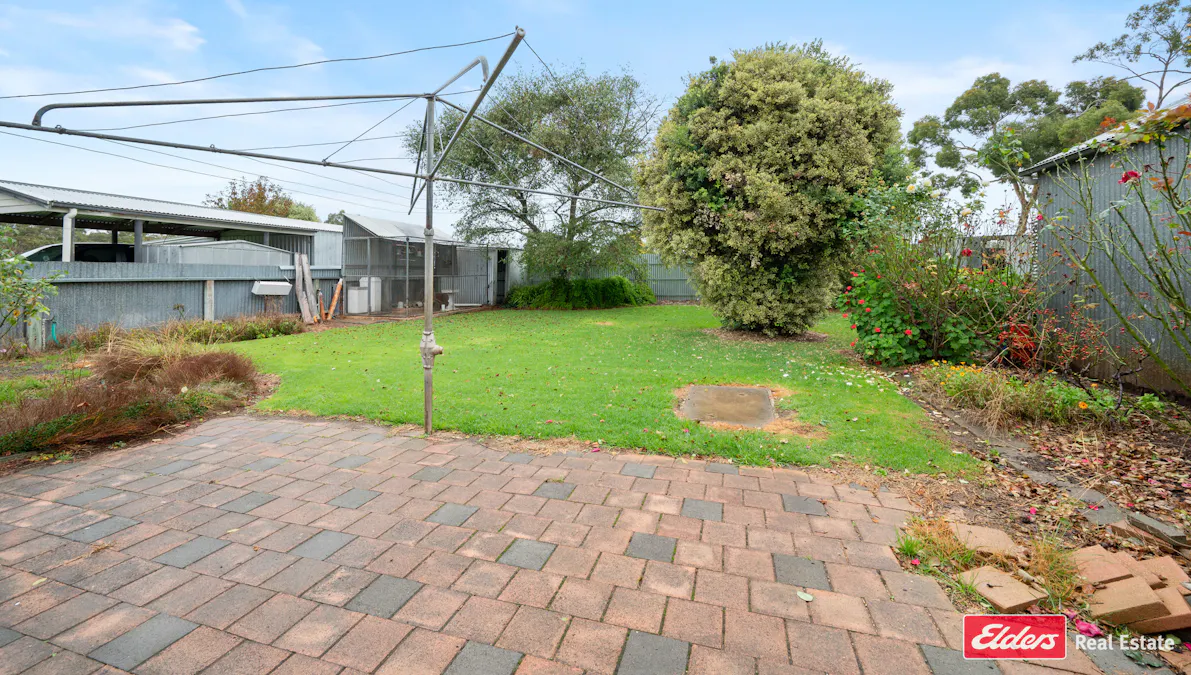 13 Watson Avenue, Lucindale, SA, 5272 - Image 13