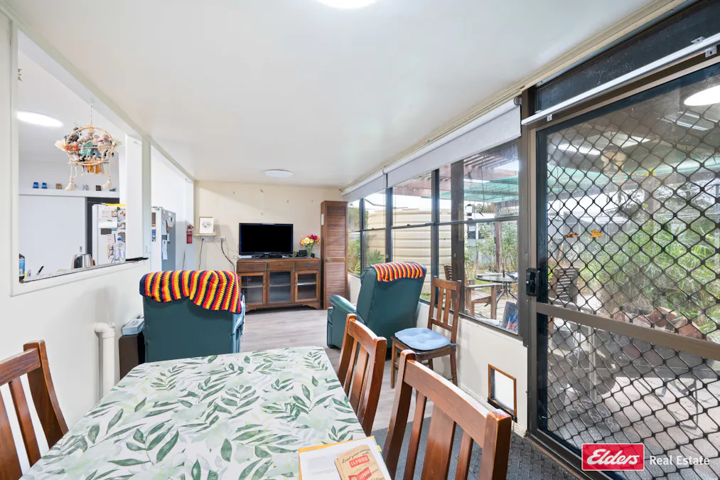 13 Watson Avenue, Lucindale, SA, 5272 - Image 11