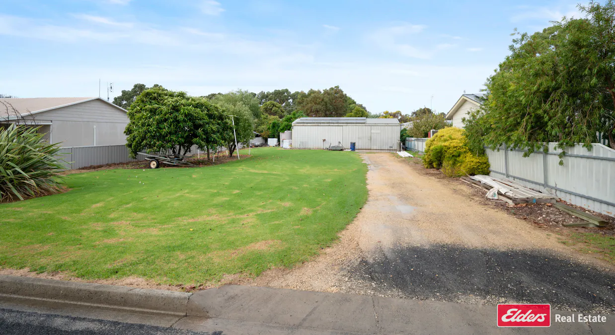 12 Watson Avenue, Lucindale, SA, 5272 - Image 2