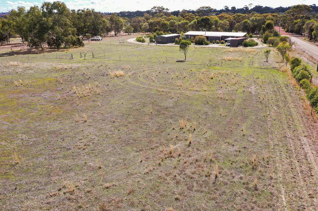 82 Rose Street, Cuballing, WA, 6311 - Image 25
