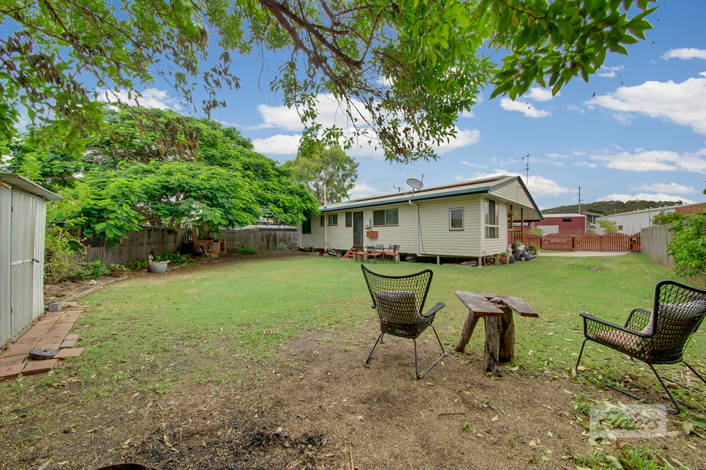 27 Moura Crescent, Barney Point, QLD, 4680 - Image 13