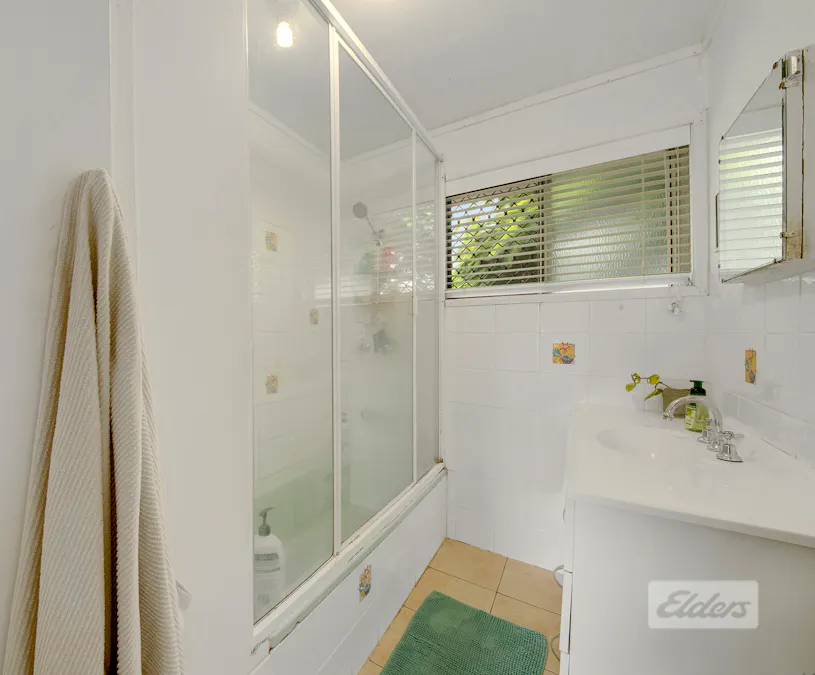 27 Moura Crescent, Barney Point, QLD, 4680 - Image 10