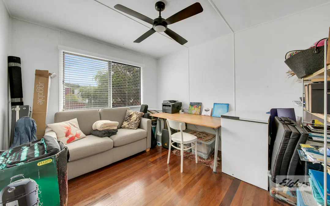 27 Moura Crescent, Barney Point, QLD, 4680 - Image 9