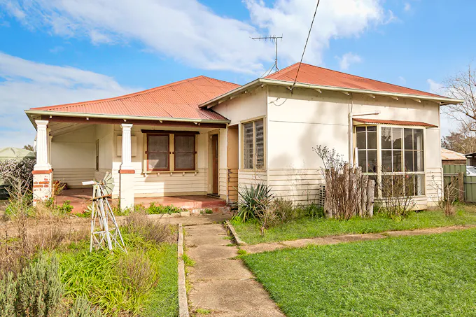 16 Glendinning Street, Balmoral, VIC, 3407 - Image 1