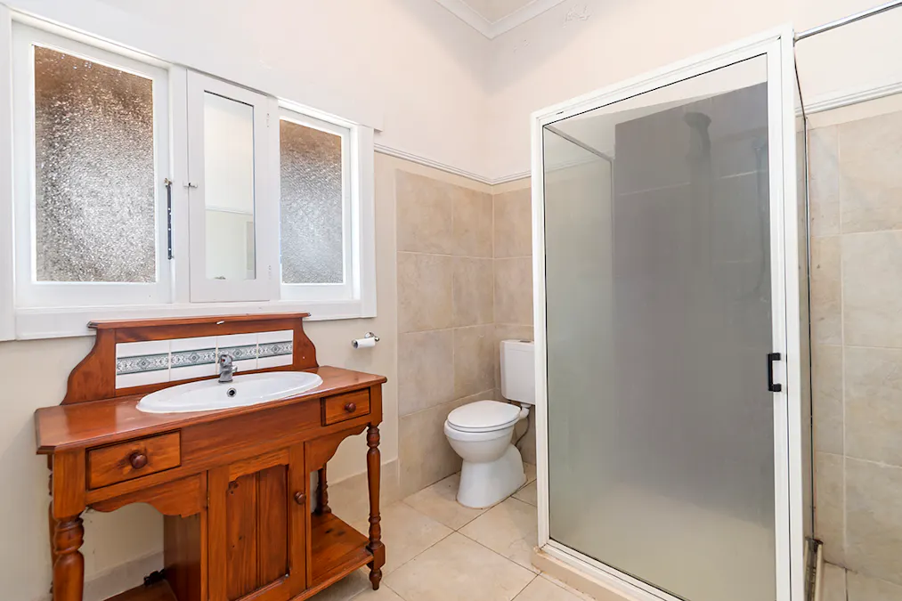 16 Glendinning Street, Balmoral, VIC, 3407 - Image 8