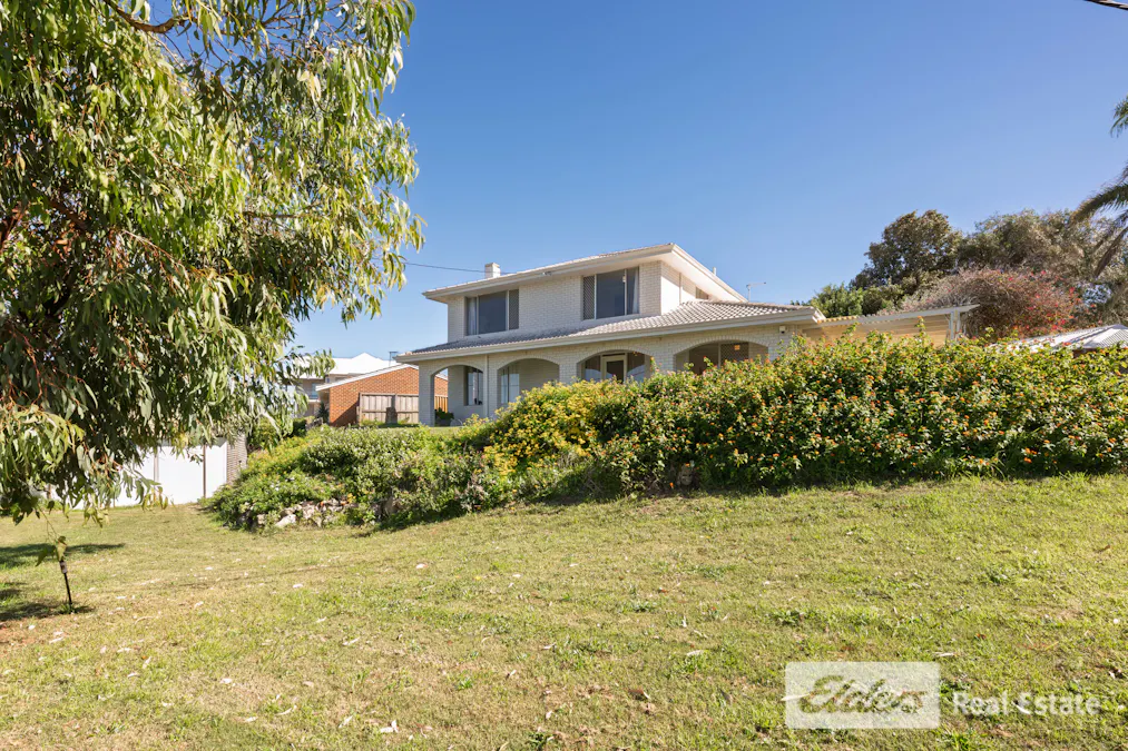 194 Arcadia Drive, Shoalwater, WA, 6169 - Image 2