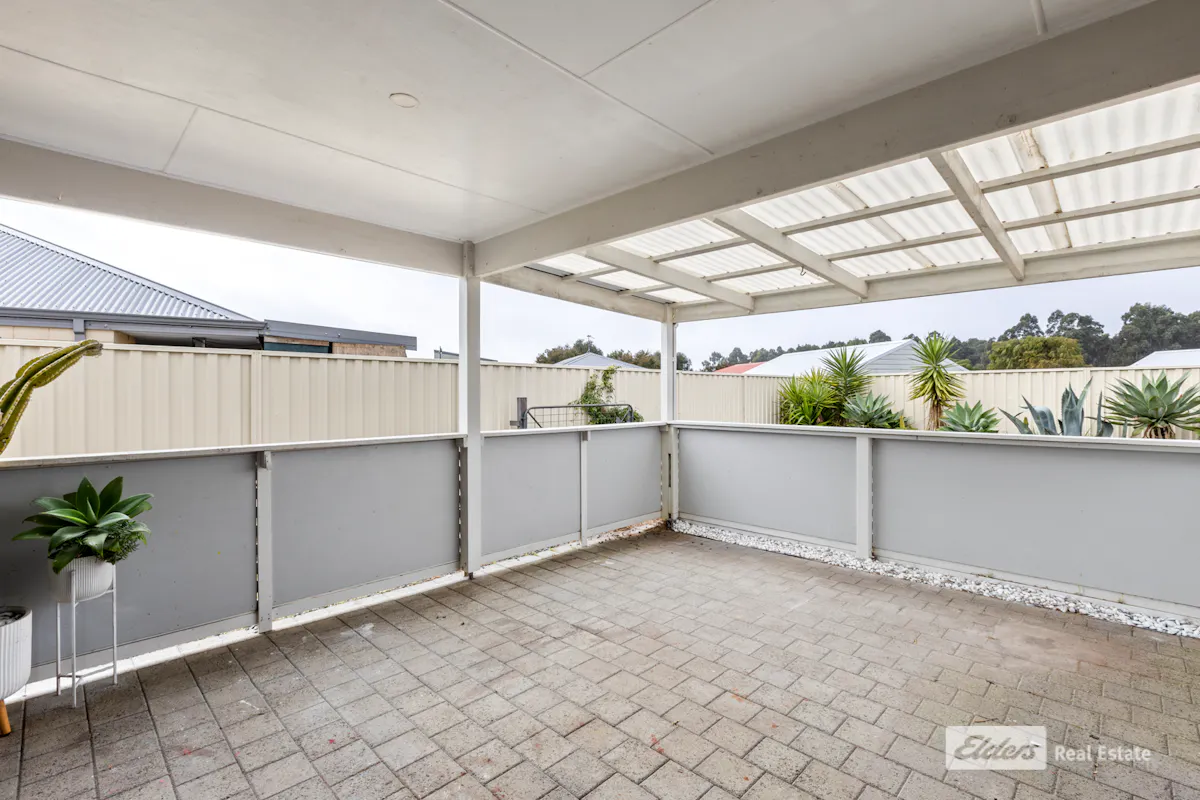 90 Radiata Drive — photo 27 of 30